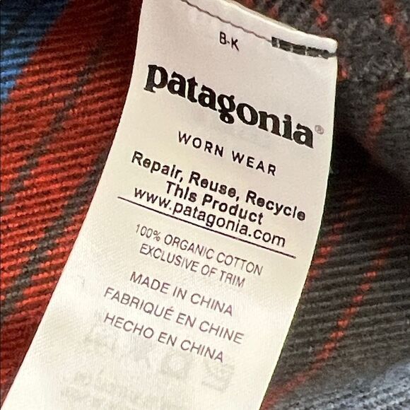 NWT Patagonia Long-Sleeved Fjord Flannel Shirt Aztec Print Sz 6 Womens - Picture 11 of 11